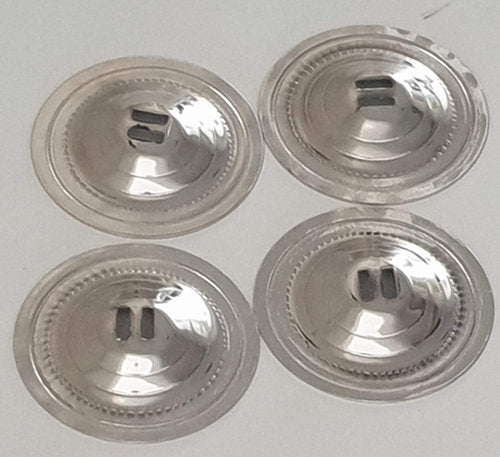 Zils zilver. Zilverkleurige, gladde zils / cimbals