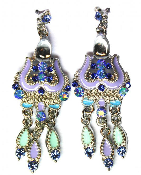 Oorbellen in zilverkleur met blauw/lila, oorsteker
