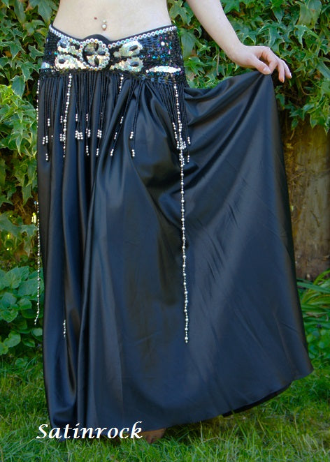 Buikdans kostuum 'Jamila' in zwart.