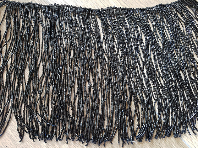 Kralensnoer met slierten zwart 30cm