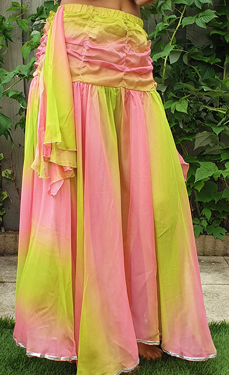 Kunstzijde (chiffon) rok in lime/roze, ca. 100cm lengte