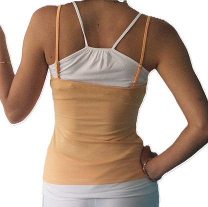 Yoga Spaghetti top peach met wit accent, Van 92% bamboe textiel
