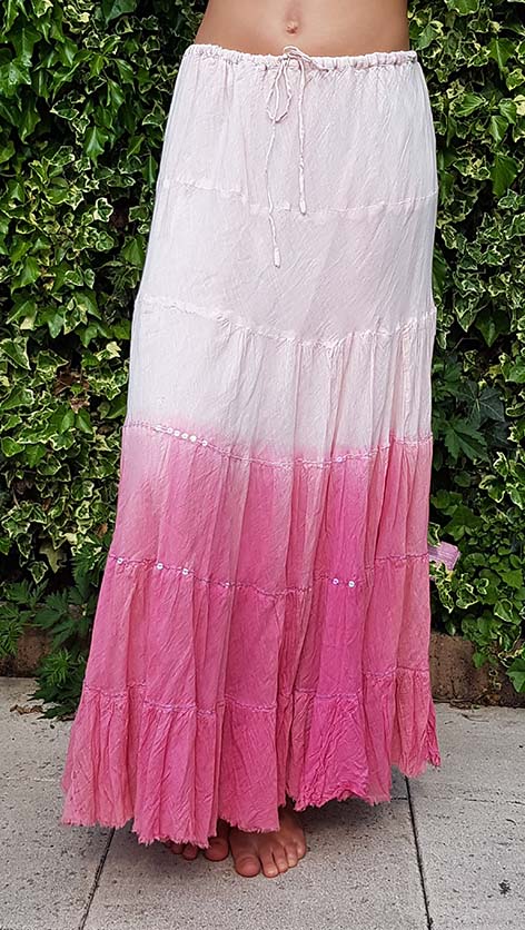 Katoenen rok (100%) met batikverloop in roze