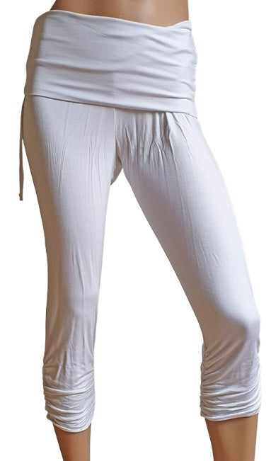 Yoga broek Boga wit. Gemaakt van 92% bamboe textiel